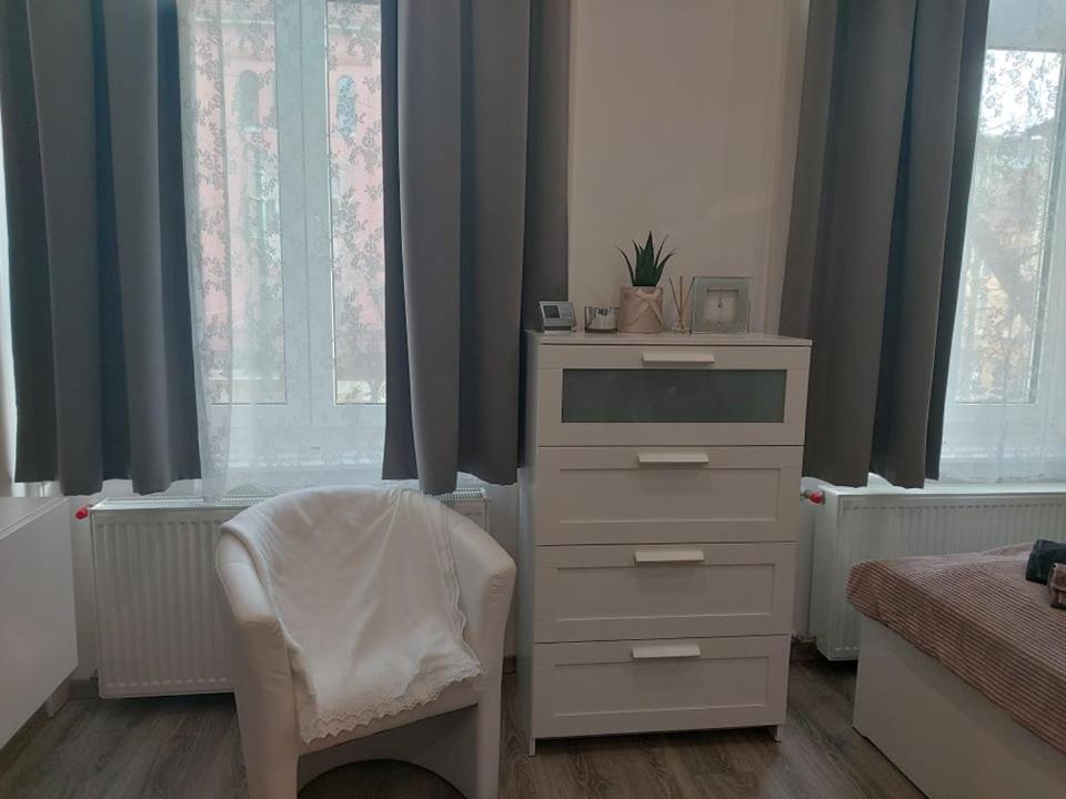Pompár Belvárosi Apartman Szeged Exterior foto