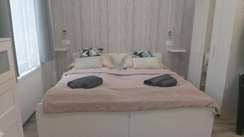 Pompár Belvárosi Apartman Szeged Exterior foto
