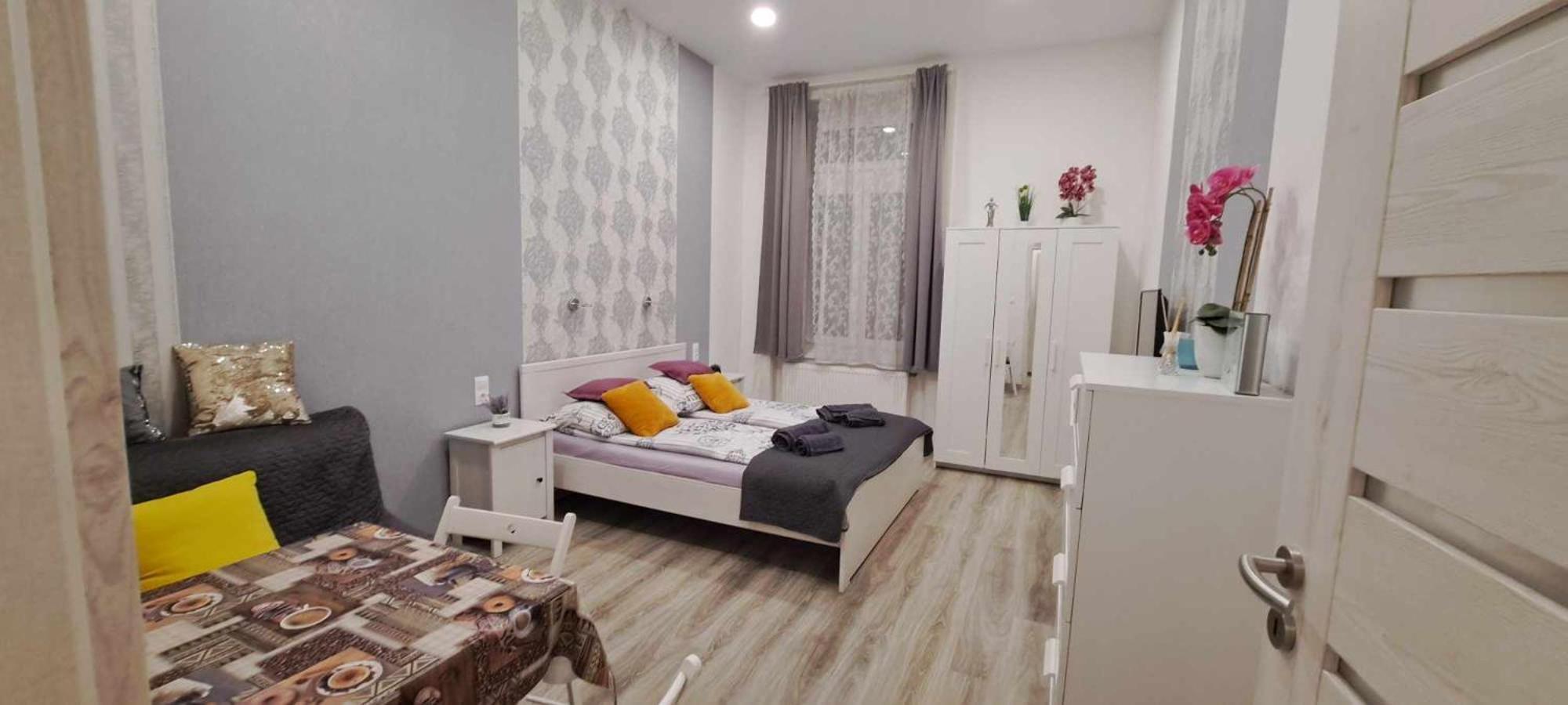 Pompár Belvárosi Apartman Szeged Exterior foto