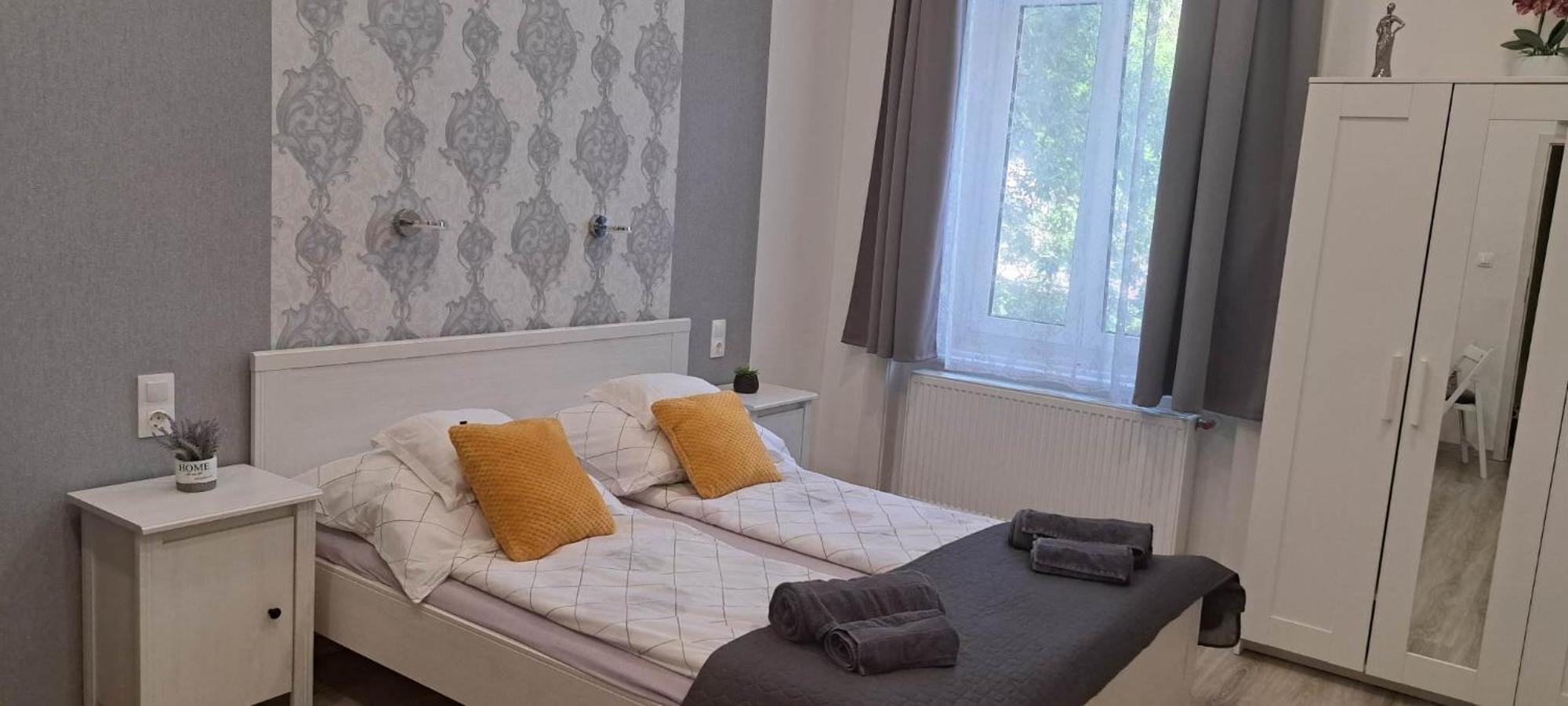 Pompár Belvárosi Apartman Szeged Exterior foto