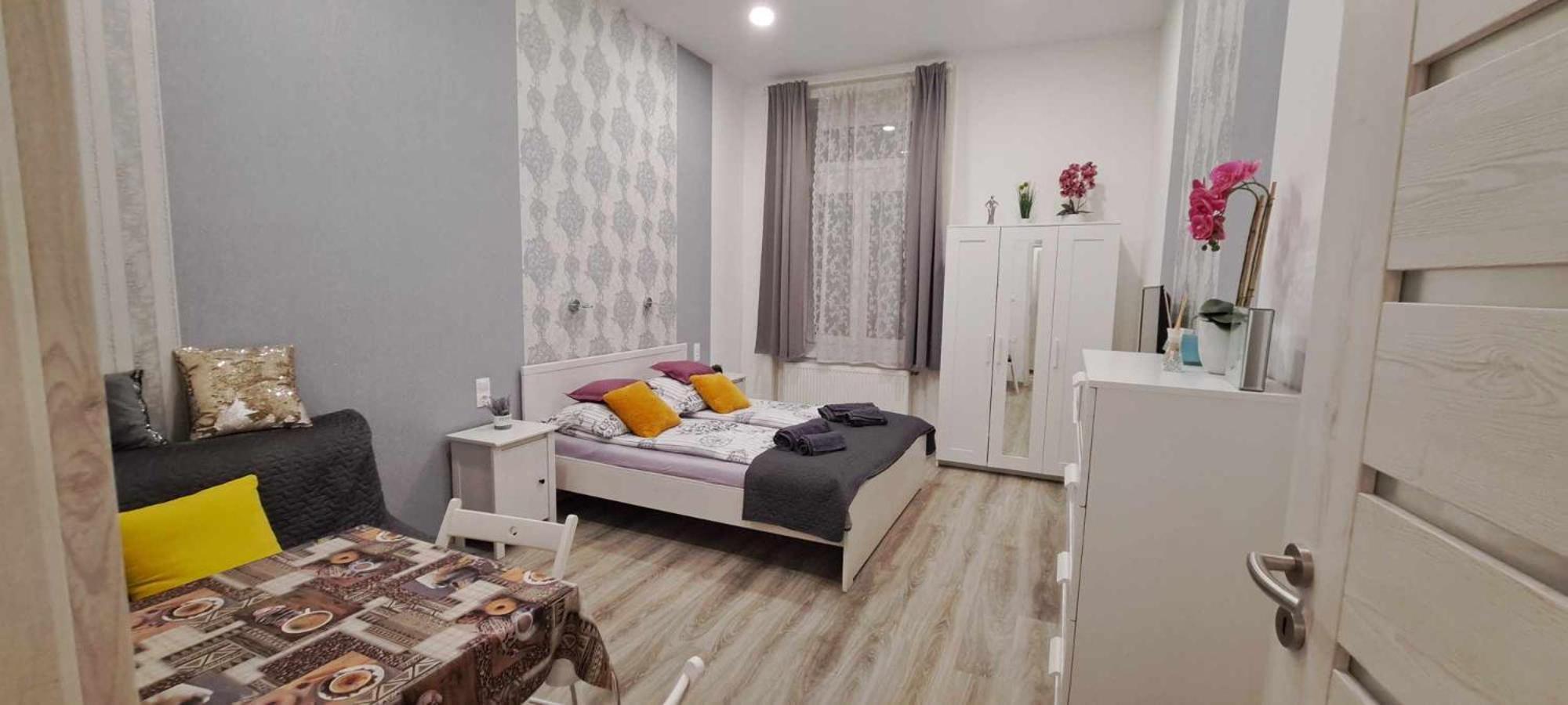 Pompár Belvárosi Apartman Szeged Exterior foto