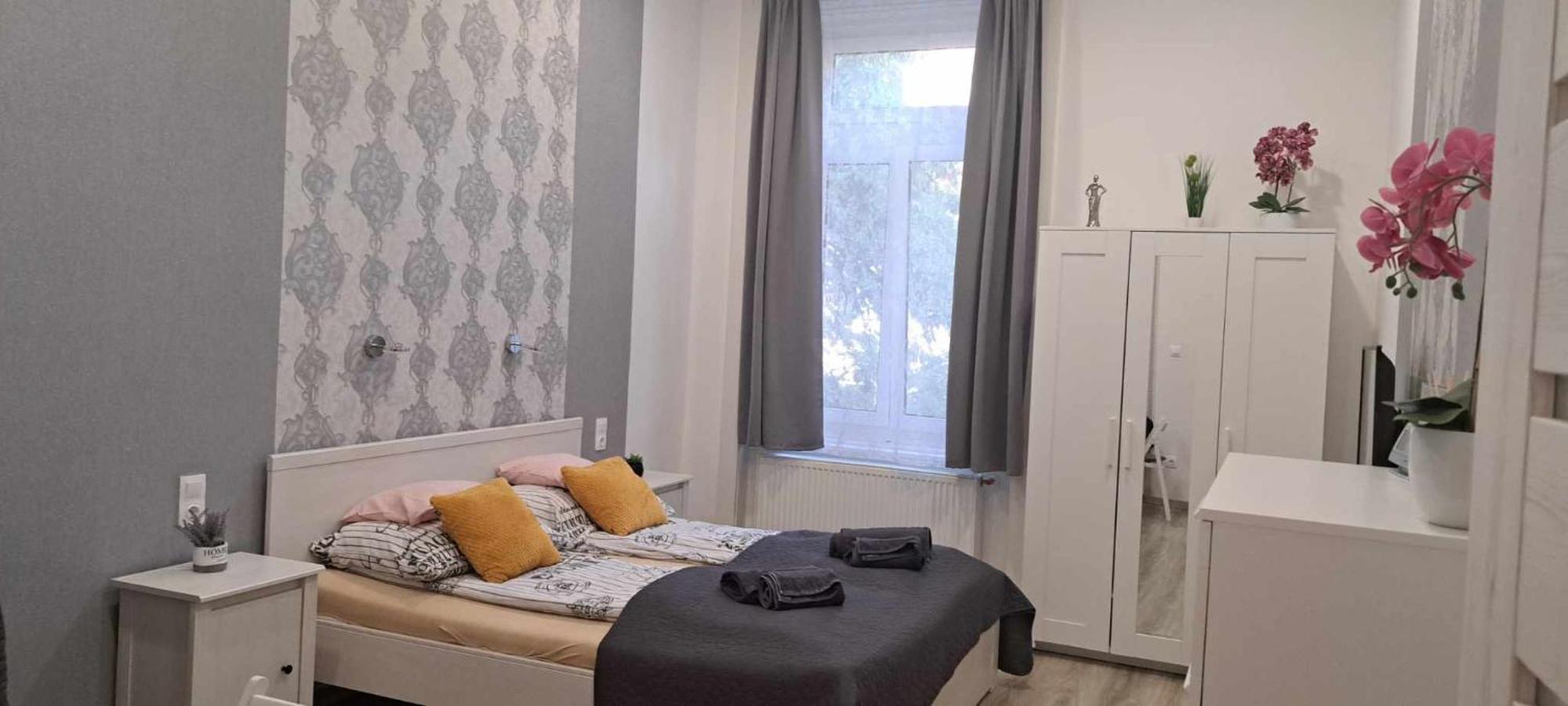 Pompár Belvárosi Apartman Szeged Exterior foto