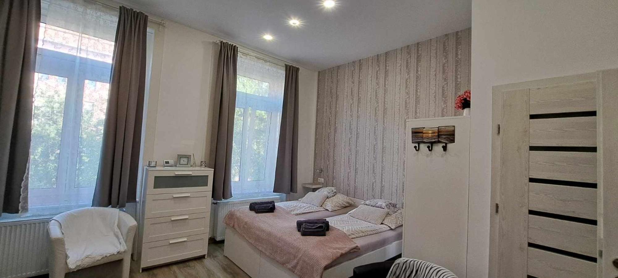 Pompár Belvárosi Apartman Szeged Exterior foto